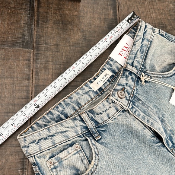 NWT ELLA WOMEN JEANS HIGH RISE WIDE LEG JEANS SIZE 8 (40) - Picture 12 of 17